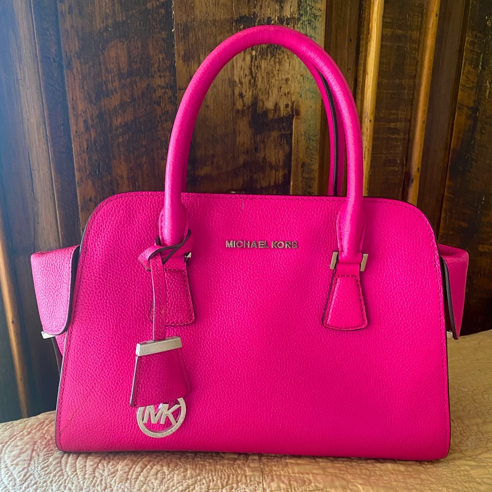 💖MICHAEL KORS💖 HOT PINK mk purse/cross body